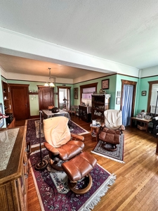 Historic 4 Bed 2.5 Bath Home On City Corner Lot In Malta Mt - image 13