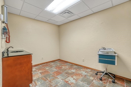 Commercial Building For Sale In Clinton, Ok. - image 14