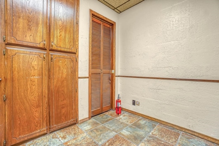 Commercial Building For Sale In Clinton, Ok. - image 20