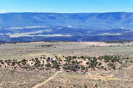 Dry Cabin with Incredible Views For Sale in Colorado - image 20
