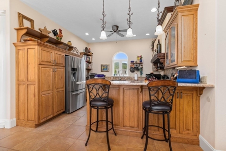 Luxury Home For Sale in Mooresburg, Tennessee - image 5