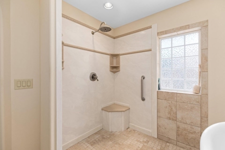 Luxury Home For Sale in Mooresburg, Tennessee - image 14