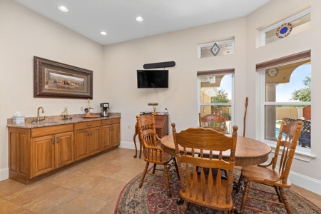 Luxury Home For Sale in Mooresburg, Tennessee - image 10