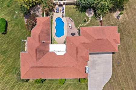 Luxury Home For Sale in Mooresburg, Tennessee - image 29