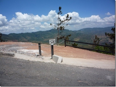 1.47 Hectares Prime land in Altos del Maria with 2 houses - image 10
