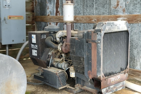 Poultry Breeder Turnkey Farm w/ 40 Acres - image 40