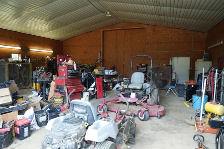 Poultry Breeder Turnkey Farm w/ 40 Acres - image 41