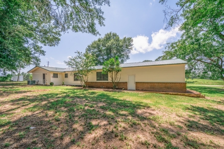 Country Home with acreage for sale, Naples, Cass County, TX - image 4