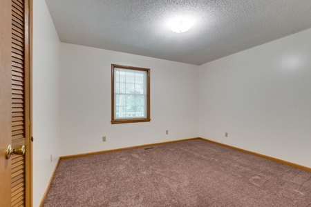 Country Home for Sale in Lewis County, Tennessee - image 27
