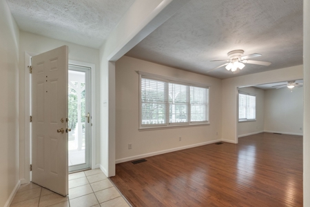 Country Home for Sale in Lewis County, Tennessee - image 9