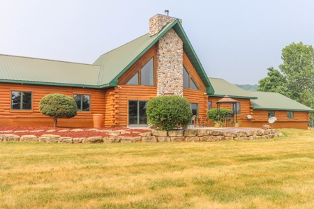 Sauk County Log Home Real Estate Online Only Auction - image 11
