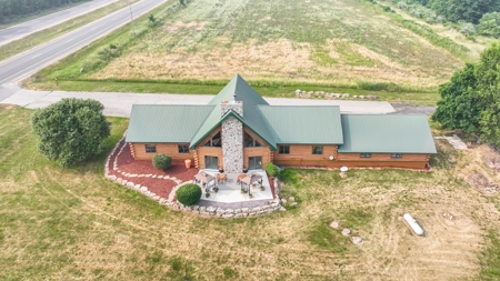 Sauk County Log Home Real Estate Online Only Auction - image 7