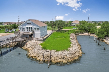 Northshore Lake Pontchartrain Frontage Lot for Sale SE LA - image 1