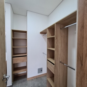 Penthouse with Open Concept in Laureles - image 13