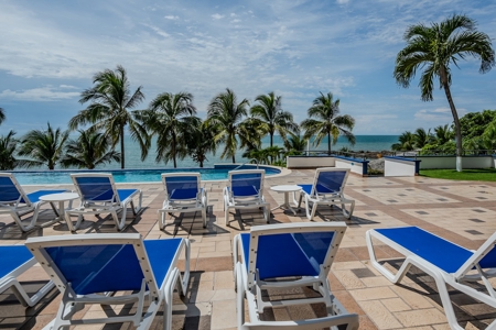 Beachfront 1-Bed-1Bath apartment in Solarium *Under Contract - image 5