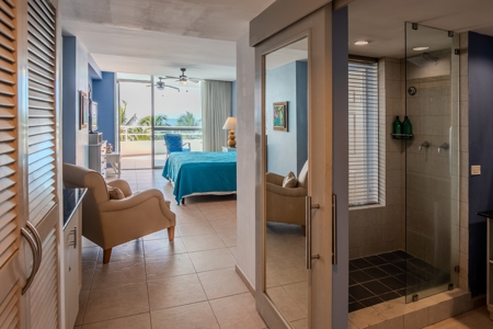 Beachfront 1-Bed-1Bath apartment in Solarium *Under Contract - image 18