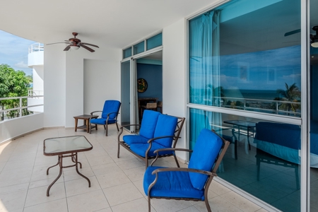 Beachfront 1-Bed-1Bath apartment in Solarium *Under Contract - image 20