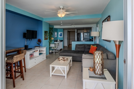 Beachfront 1-Bed-1Bath apartment in Solarium *Under Contract - image 7