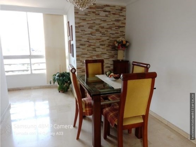 A Classic Gem in the Heart of Laureles: Two-Story Apartment - image 5