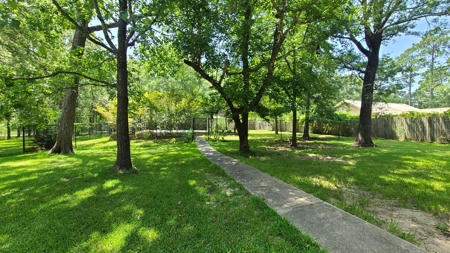 "Beaumont TX Auction: Waterfront Home with Airbnb Potential" - image 28