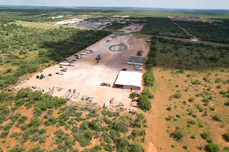 Oilfield Truck Yard/Office/Shop - image 2