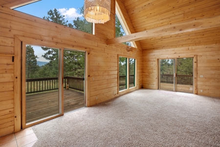 Mountain Log Cabin For Sale in Florissant Colorado - image 6