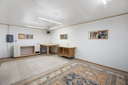 Mountain Log Cabin For Sale in Florissant Colorado - image 24