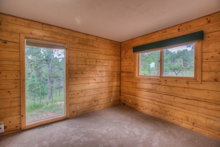 Mountain Log Cabin For Sale in Florissant Colorado - image 41