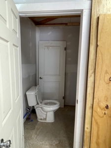 Ozark Mountain Home - image 20