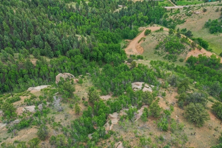 Beautiful Mountain Property with Privacy and Amazing Views - image 13