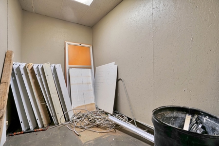 Commercial Property For Sale In Altus, Oklahoma - image 17