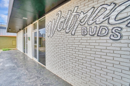 Commercial Property For Sale In Altus, Oklahoma - image 6