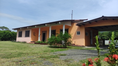 3 Bedroom House in Rancho Los Sueños, Chame - image 1