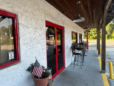Restaurant Business With Adjacent Home For Sale In North Fl - image 1