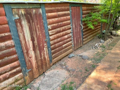Rare Find Next to Oak Creek in Sedona - image 41