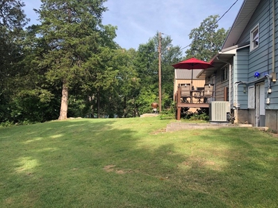 In Town Home- 3 Bedroom/2 Bath With In-Ground Pool - image 35