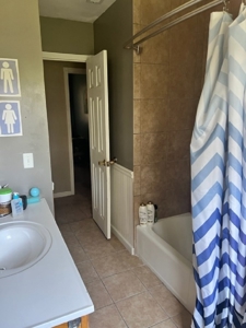 In Town Home- 3 Bedroom/2 Bath With In-Ground Pool - image 16