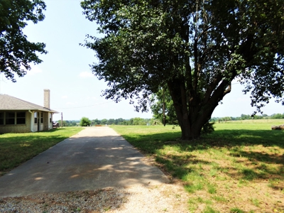 Beautiful Hilltop Country Home for Sale in Sumner, TX! - image 36