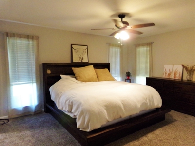 Beautiful Hilltop Country Home for Sale in Sumner, TX! - image 24