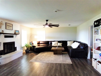 Beautiful Hilltop Country Home for Sale in Sumner, TX! - image 16