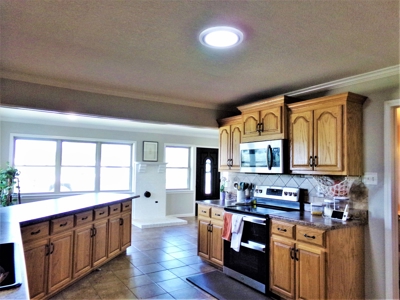 Beautiful Hilltop Country Home for Sale in Sumner, TX! - image 13