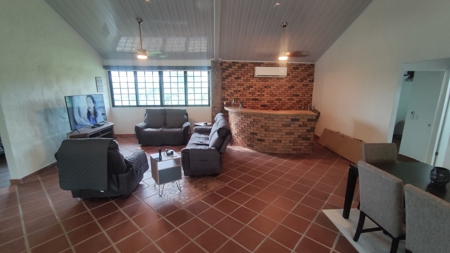 3 Bedroom Country House with Pool and large Garden *RENTED* - image 16