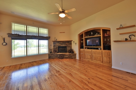 Western Colorado Luxury Home for Sale in Montrose, CO - image 5