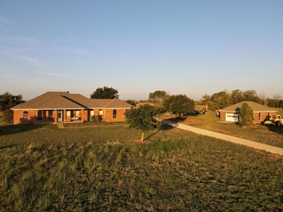 Home on Acreage in Crawford, Texas for Sale Crawford ISD - image 36