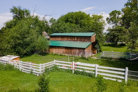 3 bed, 2 bath Country Home on Acreage near Yellowstone Park - image 2