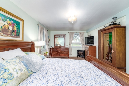 3 bed, 2 bath Country Home on Acreage near Yellowstone Park - image 28