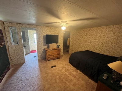 3 bed, 2 bath Country Home on Acreage near Yellowstone Park - image 14