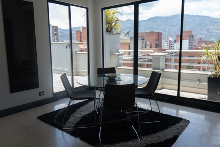 Penthouse in Laureles, Medellin - image 1