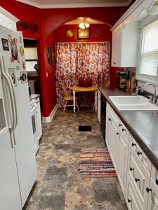 WELCOME HOME…to 922 3rd Street, Alva, Oklahoma 73717! - image 14
