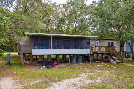 River Front Suwannee River For Only $249,000.00 - image 8
